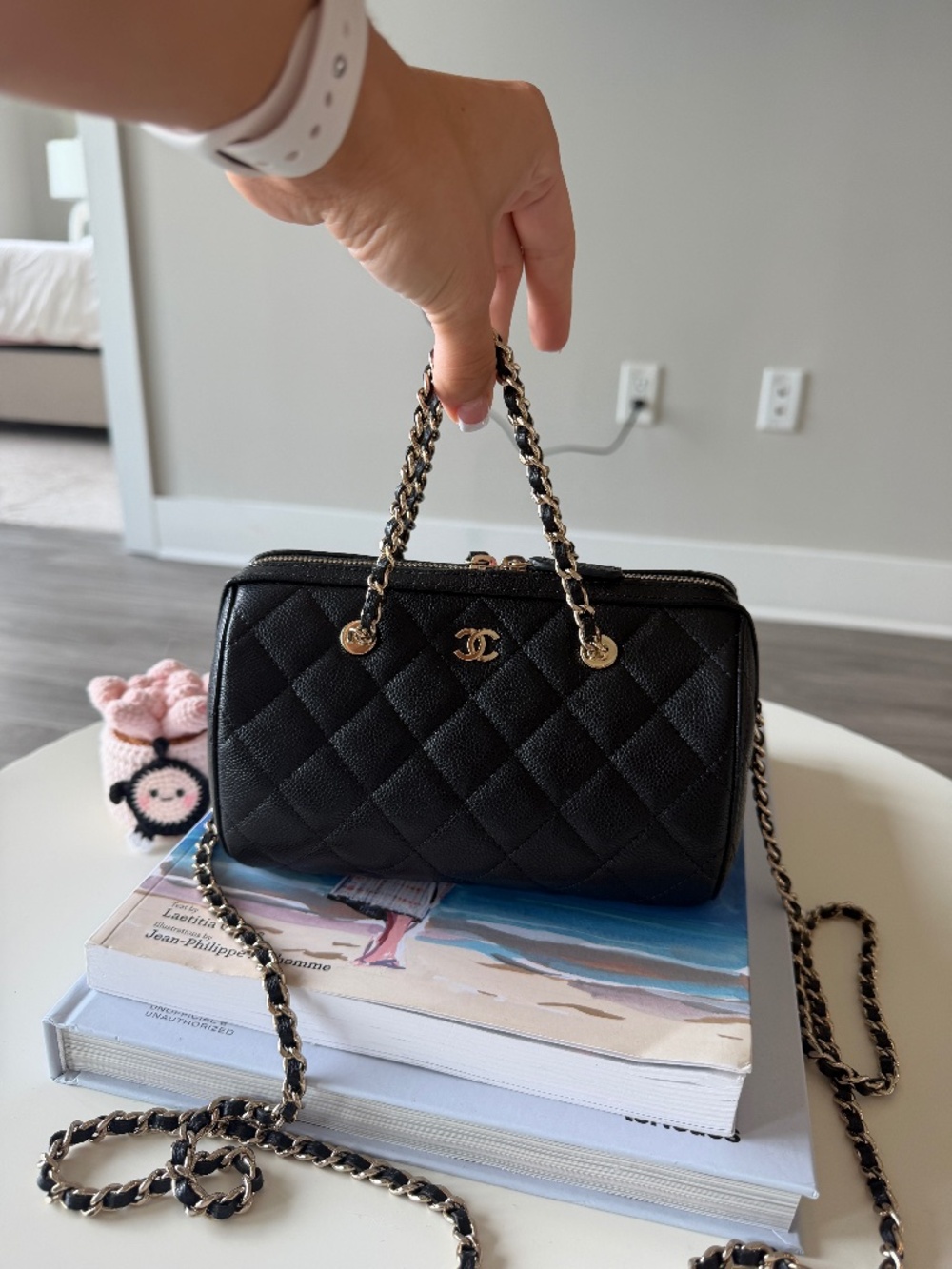 Chanel Caviar Quilted Barrel Clutch With Chain Black